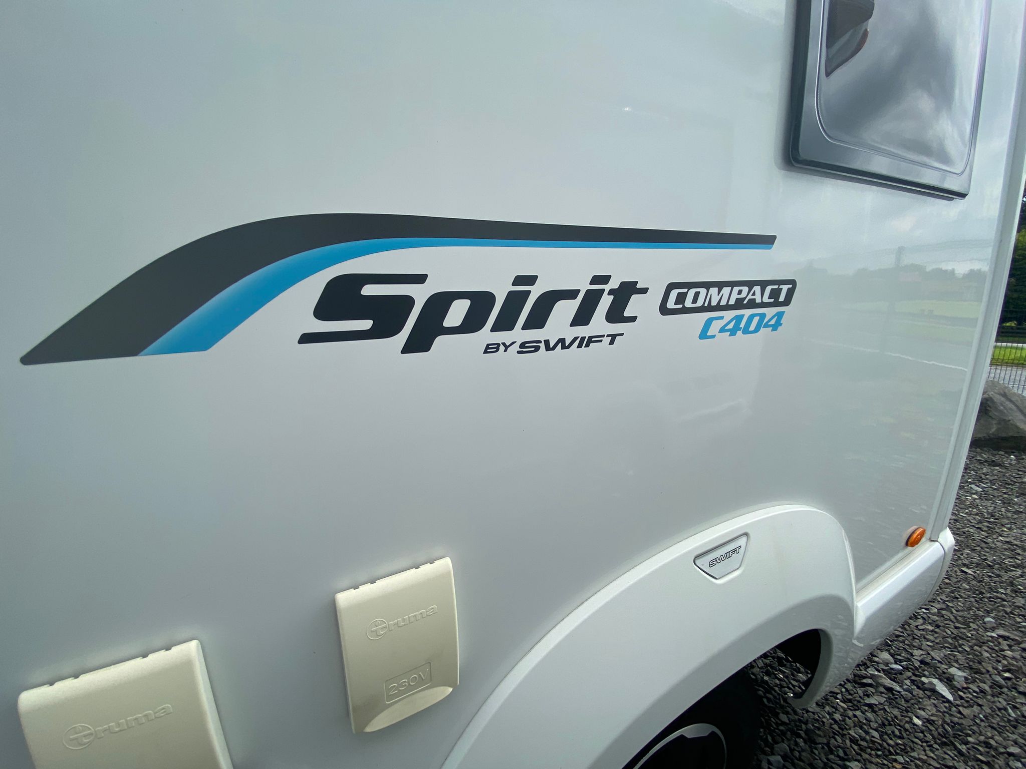 Swift Spirit C404
